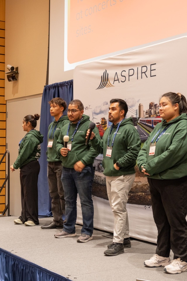 Isaac Zuñiga and Pedro Chavez at the Innovation Challenge